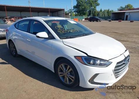 2017 Hyundai Elantra Value Edition из США, поврежденный, VIN 5NPD84LFXHH195847